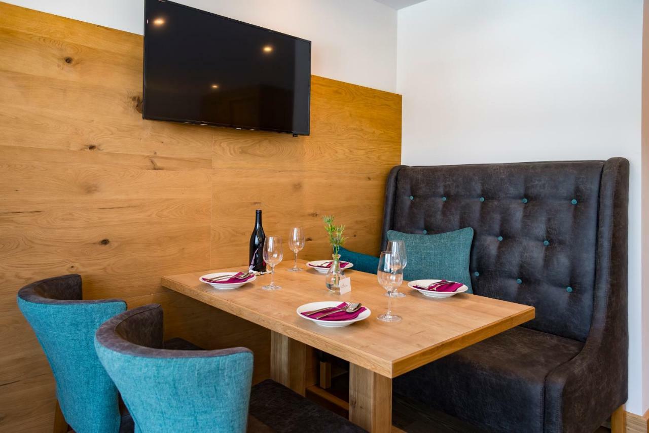 Aparthotel Tiroler Weinstube Seefeld w Tirolu Zewnętrze zdjęcie
